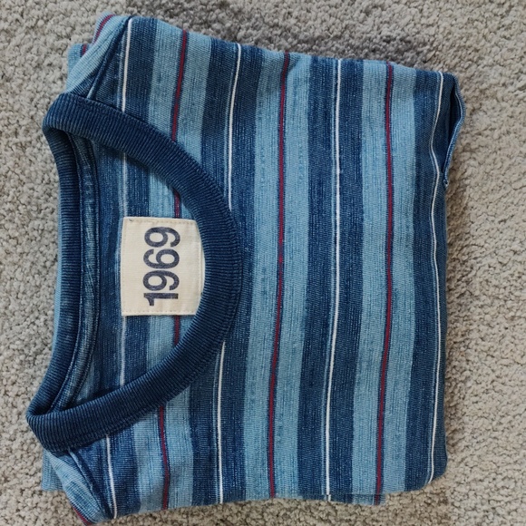 Gap | Vintage 90's T shirt - Picture 7 of 8